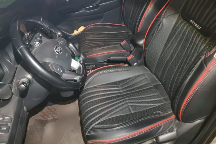 Used Kia K2 2012 Hatchback 1.6L AT Premium Commemorative Edition Left Front Seat