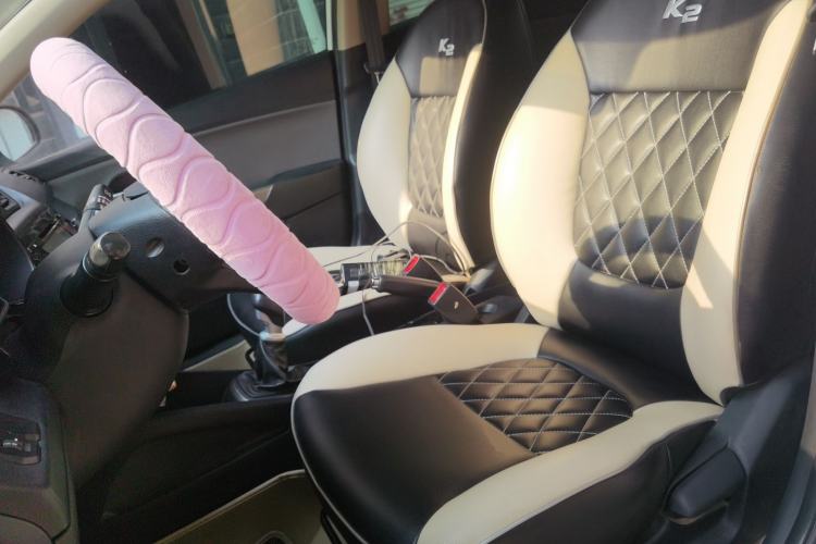 Used Kia K2 2012 Sedan 1.4L MT GL Commemorative Edition Left Front Seat