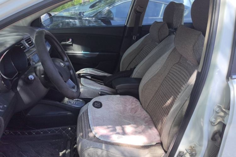 Used Kia K2 2012 Sedan 1.4L Automatic GLS Commemorative Edition Left Front Seat