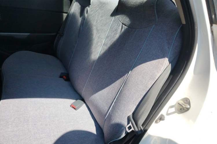 Used Kia K2 2012 Sedan 1.4L Automatic GLS Commemorative Edition Left Rear Seat