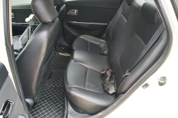 Used Kia K2 2012 Sedan 1.4L AT TOP Anniversary Edition Left Rear Seat