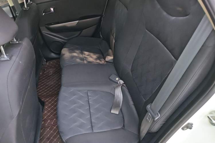 Used Kia K2 2012 Sedan 1.4L MT GLS Commemorative Edition Left Rear Seat