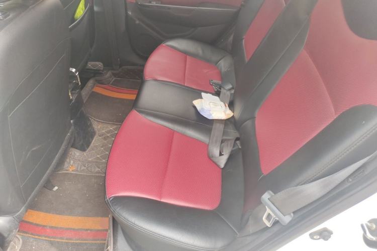 Used Kia K2 2012 Hatchback 1.4L MT Cool Edition Commemorative Model Left Rear Seat