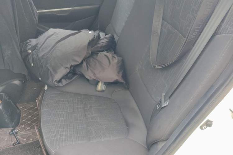 Used Kia K2 2012 Sedan 1.4L MT TOP Commemorative Edition Left Rear Seat