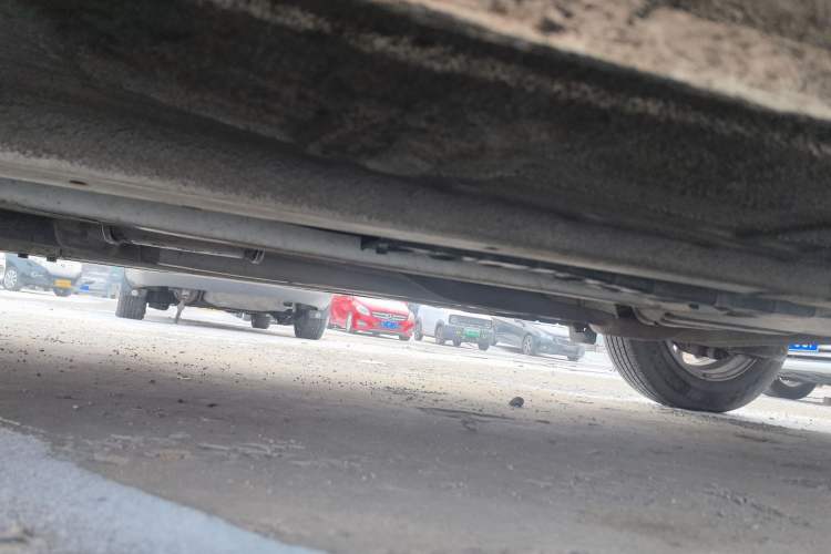 Used Kia K2 2012 Sedan 1.4L Automatic GLS Commemorative Edition Left Side Sill