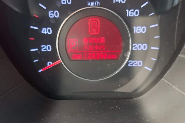 Used Kia K2 2012 Sedan 1.6L Automatic Transmission Premium Commemorative Edition Odometer Close Up