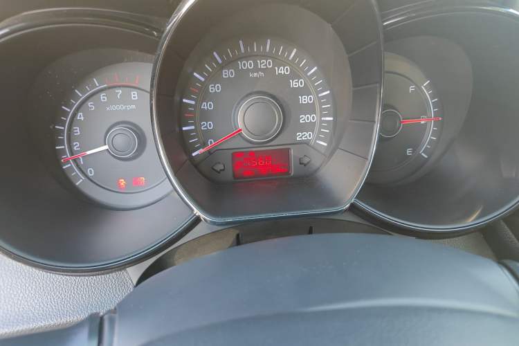 Used Kia K2 2012 Sedan 1.4L Automatic GLS Commemorative Edition Odometer Close Up