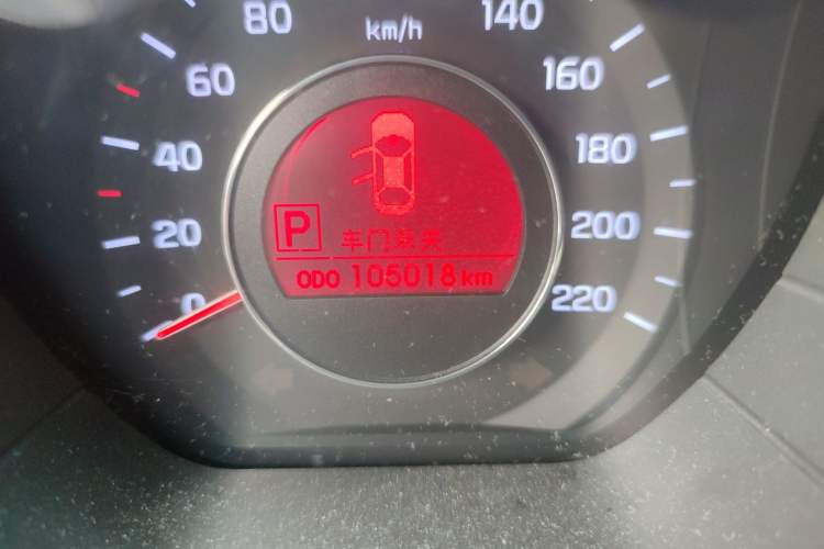 Used Kia K2 2012 Sedan 1.6L Automatic Transmission Premium Commemorative Edition Odometer Close Up