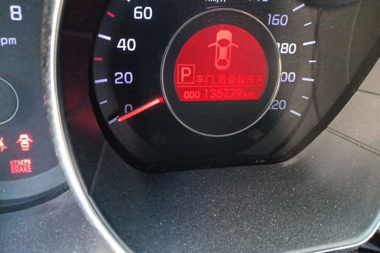 Used Kia K2 2012 Sedan 1.6L Automatic Transmission Premium Commemorative Edition Odometer Close Up