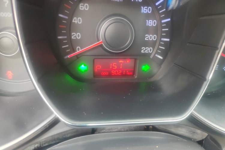 Used Kia K2 2012 Sedan 1.4L Automatic GLS Commemorative Edition Odometer Close Up
