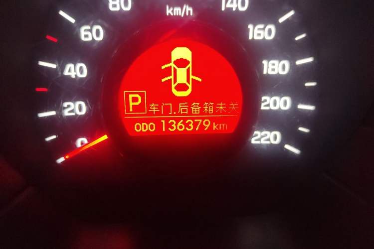 Used Kia K2 2012 Sedan 1.6L Automatic Transmission Premium Commemorative Edition Odometer Close Up