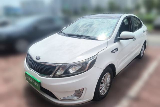 Kia K2 2012 Sedan 1.4L MT GL Commemorative Edition usado