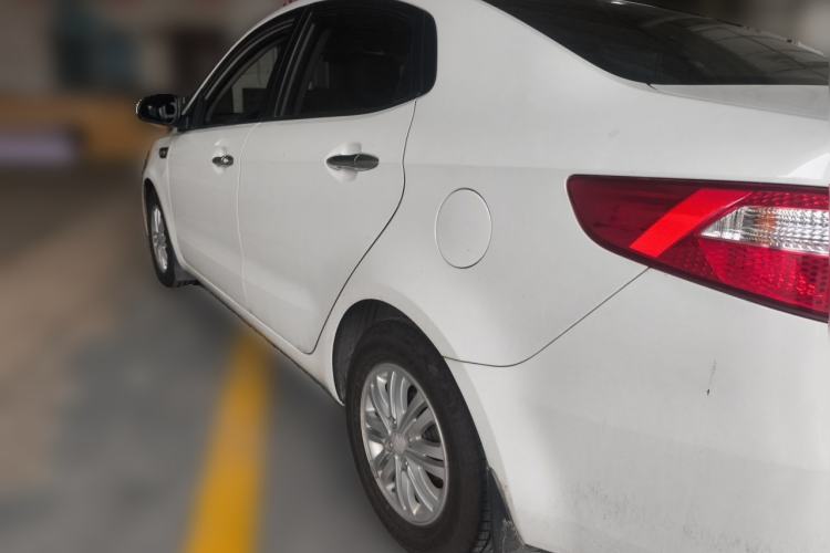 Used Kia K2 2012 Sedan 1.4L MT GLS Commemorative Edition Rear Left 45 Deg