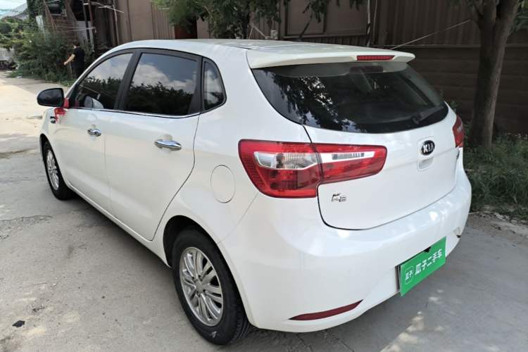 Used Kia K2 2012 Hatchback 1.4L MT Cool Edition Commemorative Model Rear Left 45 Deg