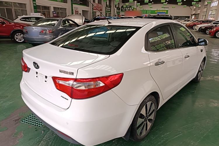 Used Kia K2 2012 Sedan 1.6L Automatic Transmission Premium Commemorative Edition Rear Right 45 Deg