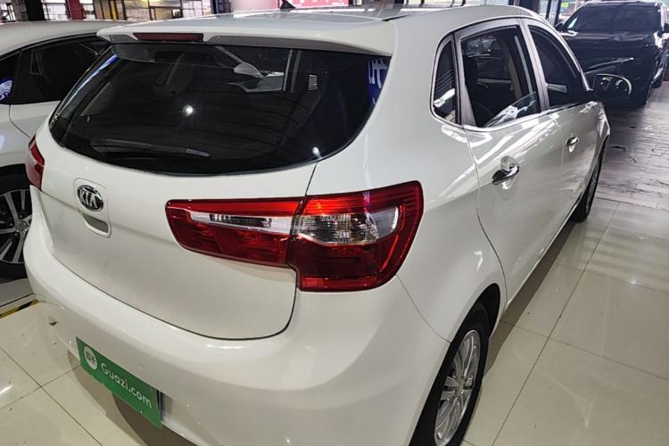 Used Kia K2 2012 Hatchback 1.4L AT GLS Commemorative Edition Rear Right 45 Deg