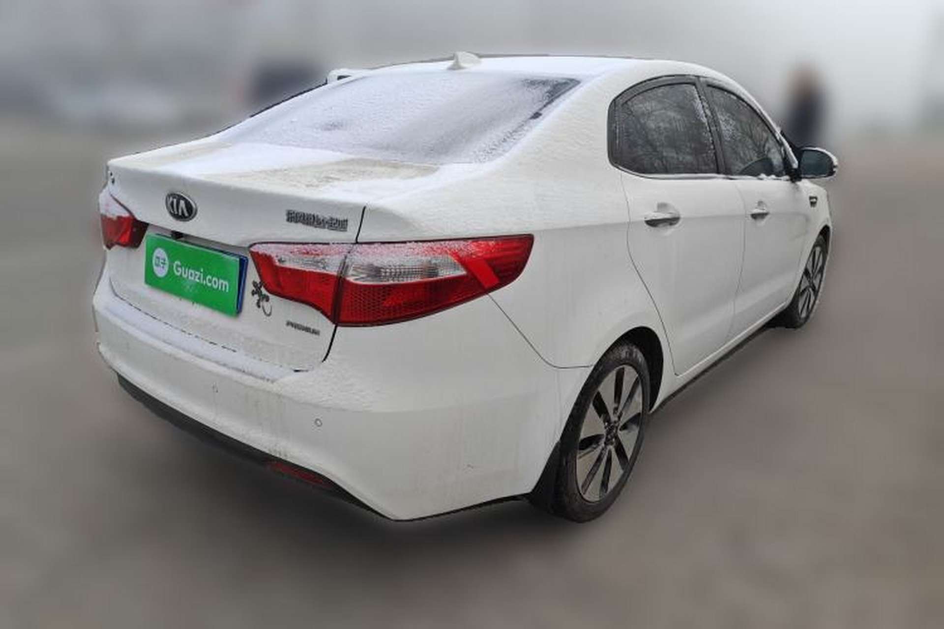 Used Kia K2 2012 Sedan 1.6L Automatic Transmission Premium Commemorative Edition Rear Right 45 Deg