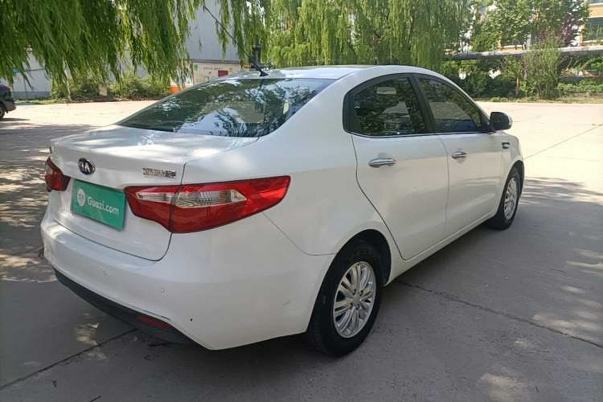Used Kia K2 2012 Sedan 1.4L Automatic GLS Commemorative Edition Rear Right 45 Deg