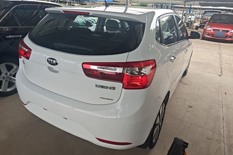 Used Kia K2 2012 Hatchback 1.6L AT Premium Rear Right 45 Deg