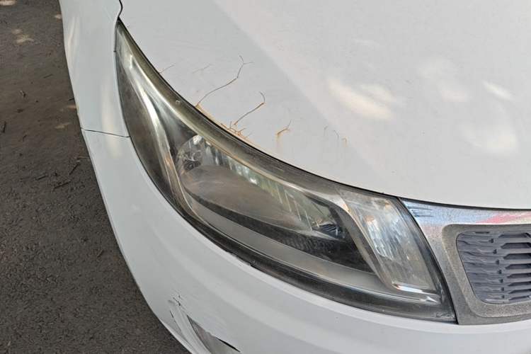 Used Kia K2 2012 Sedan 1.4L MT GLS Commemorative Edition Right Front Headlight
