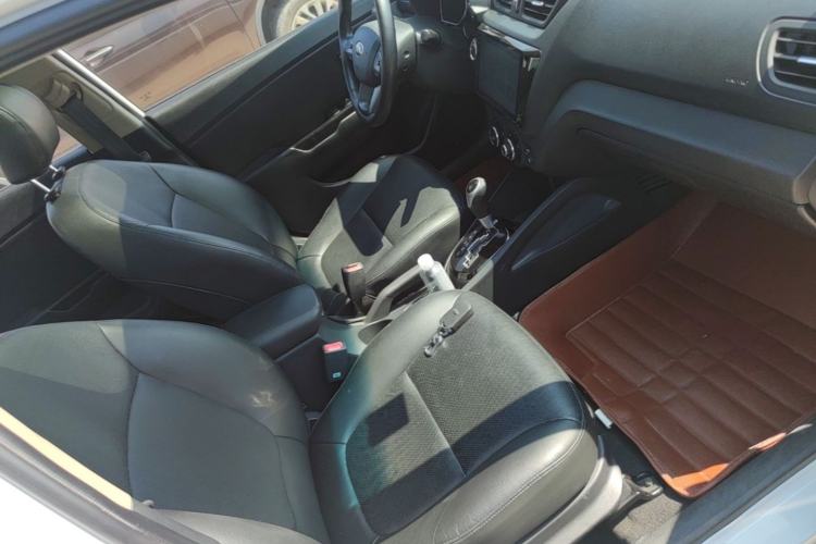 Used Kia K2 2012 Sedan 1.6L Automatic Transmission Premium Commemorative Edition Right Front Seat