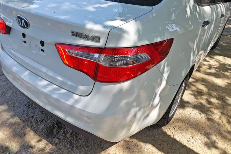 Used Kia K2 2012 Sedan 1.4L MT GLS Commemorative Edition Right Rear Taillight
