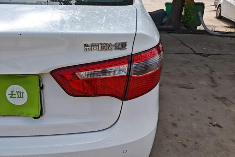 Used Kia K2 2012 Sedan 1.4L Automatic GLS Commemorative Edition Right Rear Taillight