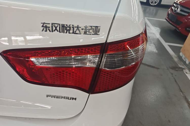 Used Kia K2 2012 Sedan 1.6L Automatic Transmission Premium Commemorative Edition Right Rear Taillight