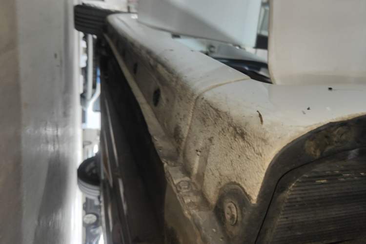 Used Kia K2 2012 Hatchback 1.6L AT Premium Right Side Sill