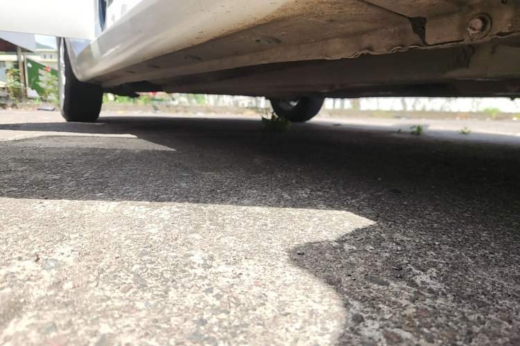 Used Kia K2 2012 Sedan 1.4L MT GLS Commemorative Edition Right Side Sill