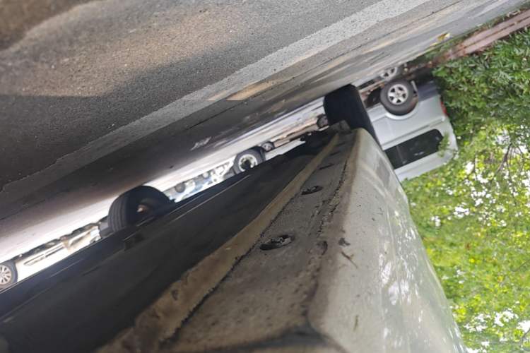 Used Kia K2 2012 Hatchback 1.6L AT Premium Commemorative Edition Right Side Sill