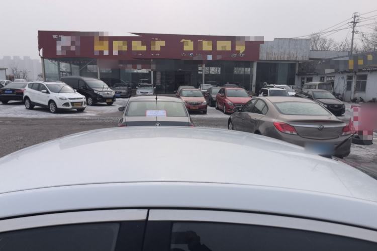 Used Kia K2 2012 Sedan 1.4L Automatic GLS Commemorative Edition Roof