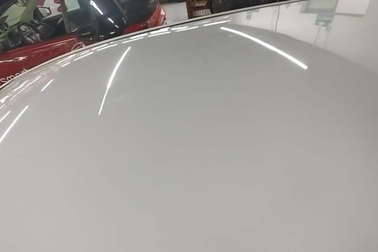 Used Kia K2 2012 Hatchback 1.4L AT GLS Commemorative Edition Roof