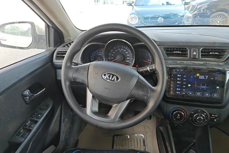 Used Kia K2 2012 Sedan 1.4L MT GLS Commemorative Edition Steering Wheel