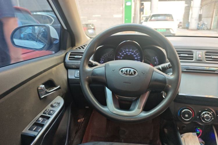 Used Kia K2 2012 Sedan 1.4L MT GLS Commemorative Edition Steering Wheel