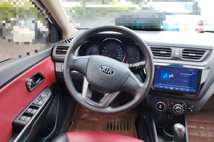 Used Kia K2 2012 Hatchback 1.4L Automatic Cool Edition Steering Wheel