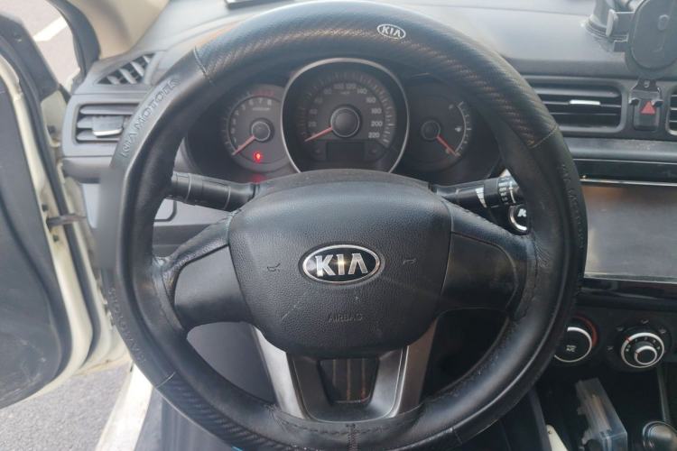 Used Kia K2 2012 Sedan 1.4L Automatic GLS Commemorative Edition Steering Wheel