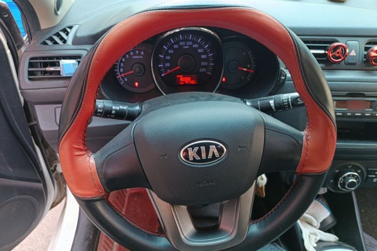 Used Kia K2 2012 Sedan 1.4L MT GLS Commemorative Edition Steering Wheel