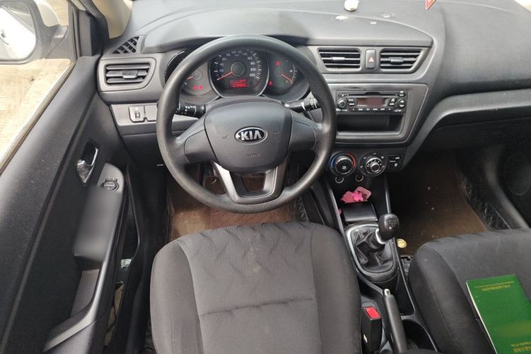 Used Kia K2 2012 Sedan 1.4L MT GLS Commemorative Edition Steering Wheel