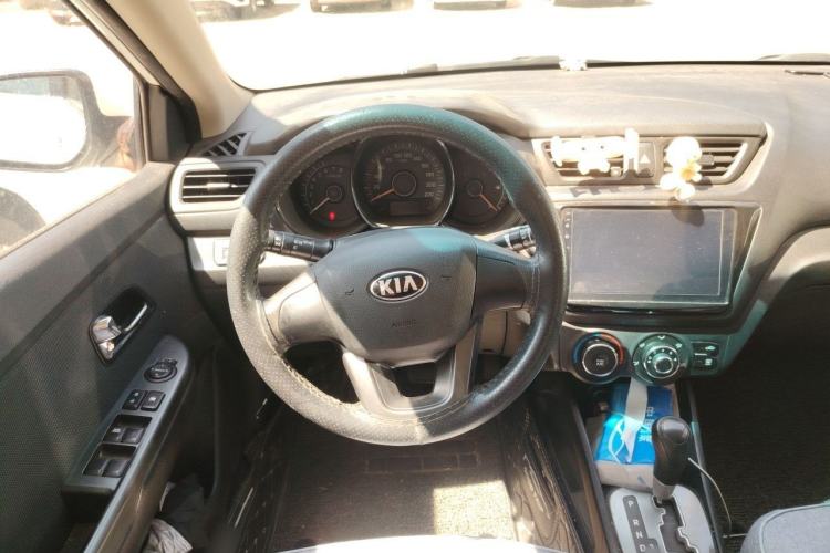 Used Kia K2 2012 Sedan 1.4L Automatic GLS Commemorative Edition Steering Wheel