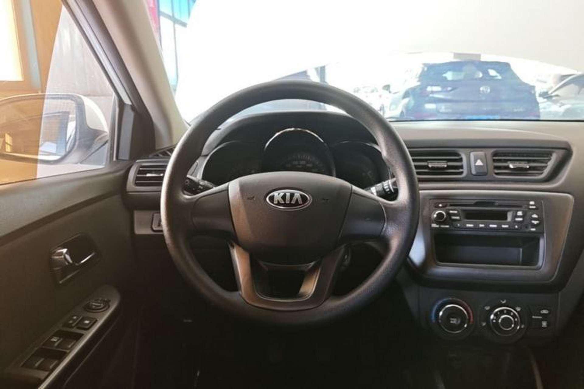 Used Kia K2 2012 Sedan 1.4L MT GLS Commemorative Edition Steering Wheel