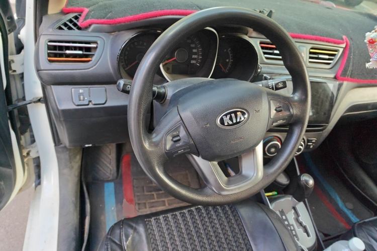 Used Kia K2 2012 Sedan 1.4L Automatic GLS Commemorative Edition Steering Wheel