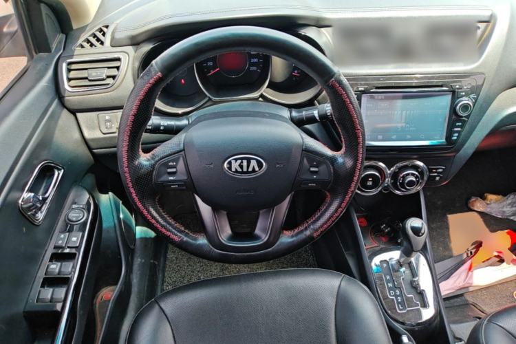 Used Kia K2 2012 Sedan 1.6L Automatic Transmission Premium Commemorative Edition Steering Wheel