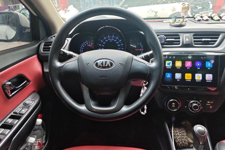 Used Kia K2 2012 Hatchback 1.4L Automatic Cool Edition Steering Wheel