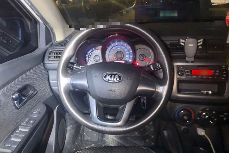 Used Kia K2 2012 Sedan 1.4L MT GLS Commemorative Edition Steering Wheel