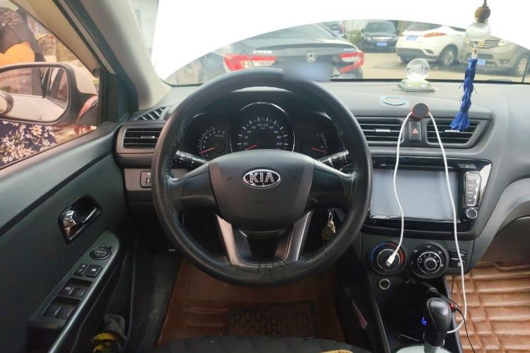 Used Kia K2 2012 Sedan 1.4L Automatic GLS Commemorative Edition Steering Wheel