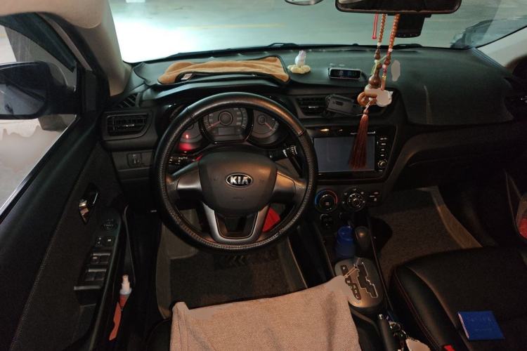 Used Kia K2 2012 Sedan 1.4L Automatic GLS Commemorative Edition Steering Wheel