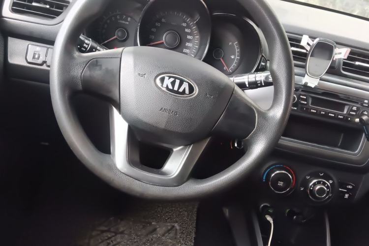 Used Kia K2 2012 Sedan 1.4L MT GLS Commemorative Edition Steering Wheel