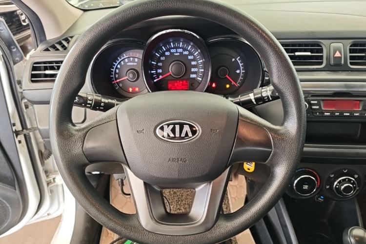 Used Kia K2 2012 Sedan 1.4L Automatic GLS Commemorative Edition Steering Wheel