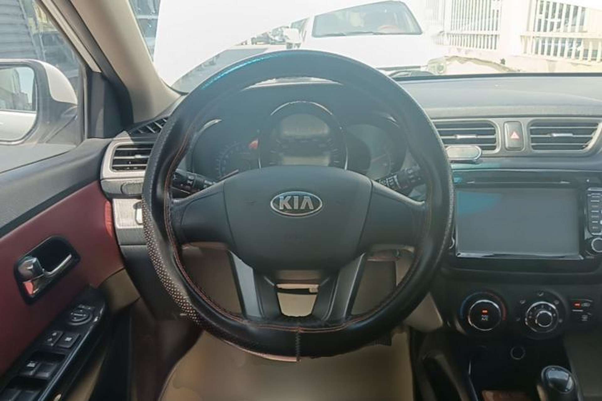 Used Kia K2 2012 Hatchback 1.4L Automatic Cool Edition Steering Wheel